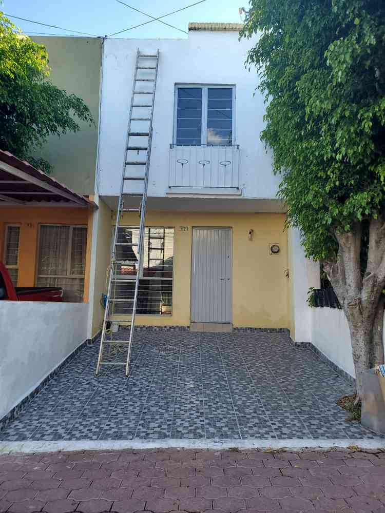 casa en venta isla mexcaltitan parques colon san pedro tlaquepaque jalisco pTQaSrl