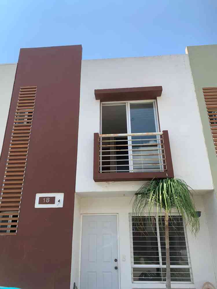 casa en venta avenida campo principes campo real zapopan jalisco pnw2YLi