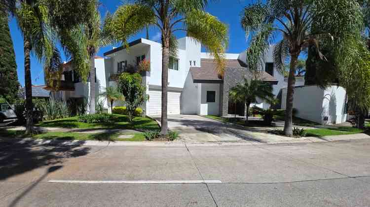 casa en venta avenida del bufalo ciudad bugambilias zapopan jalisco p6wlGEf