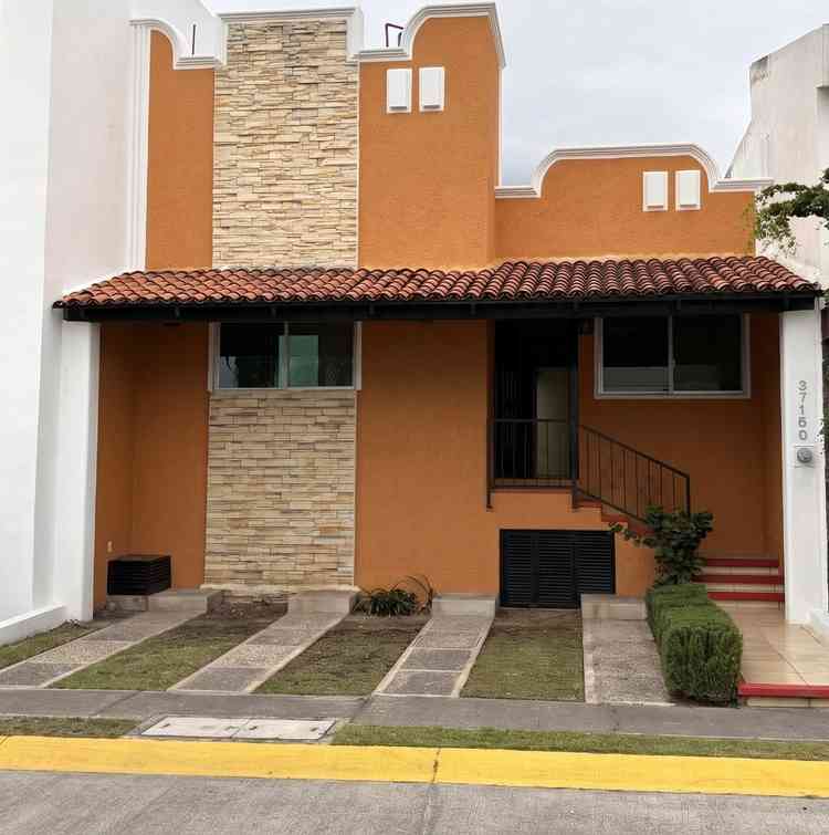 casa en venta paseo de la pradera 37150 sendero de las moras tlajomulco de zuniga jalisco pYpfz2k
